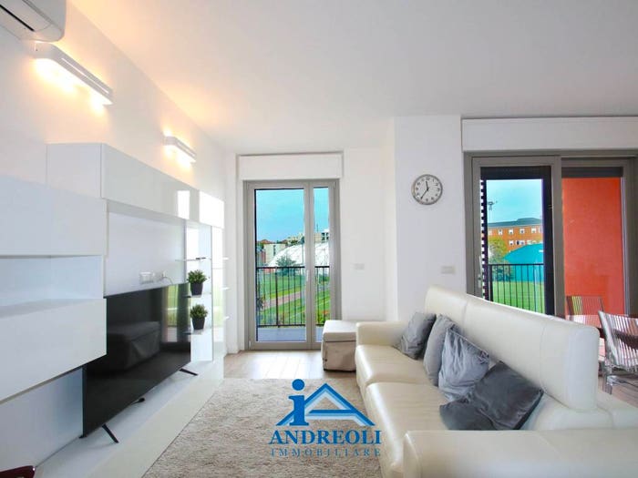 Appartamento trilocale in vendita in Via Barona, Cantalupa San Paolo, Milano