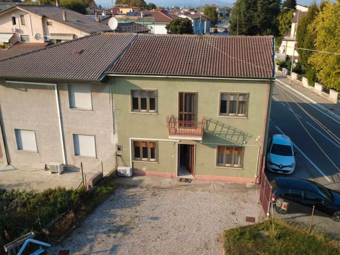 Casa con 6 locali in vendita in Via Borgoletto, Centro, Arcole