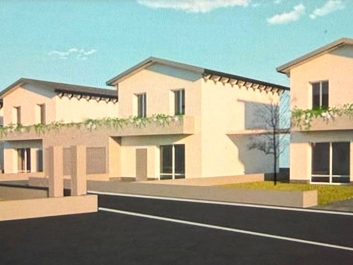 Casa quadrilocale in vendita in Via Alcide De Gasperi, Centro, Lurate Caccivio