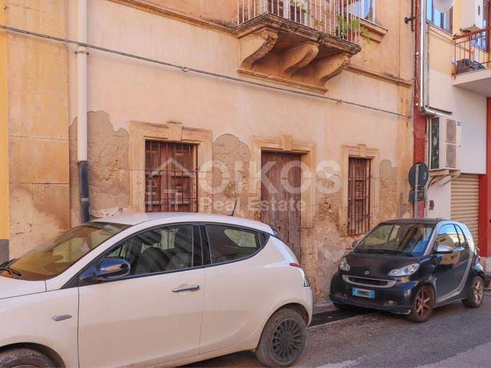Casa monolocale in vendita in Via Bixio, Centro, Noto
