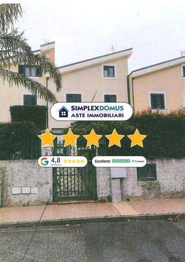 Appartamento con 5 locali in vendita in della Solidarietà, Fortuna Corvo, Catanzaro