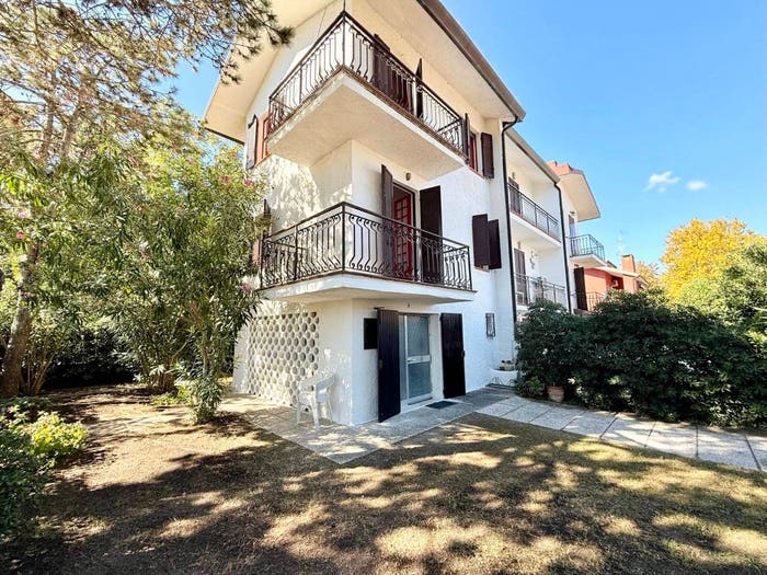 Casa trilocale in vendita in Viale Canada, Lido delle Nazioni, Comacchio