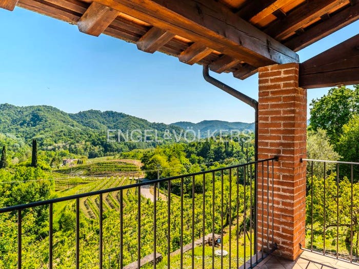 Casa con 5 locali in vendita in Via Giuseppe Lorenzoni, Cison di Valmarino