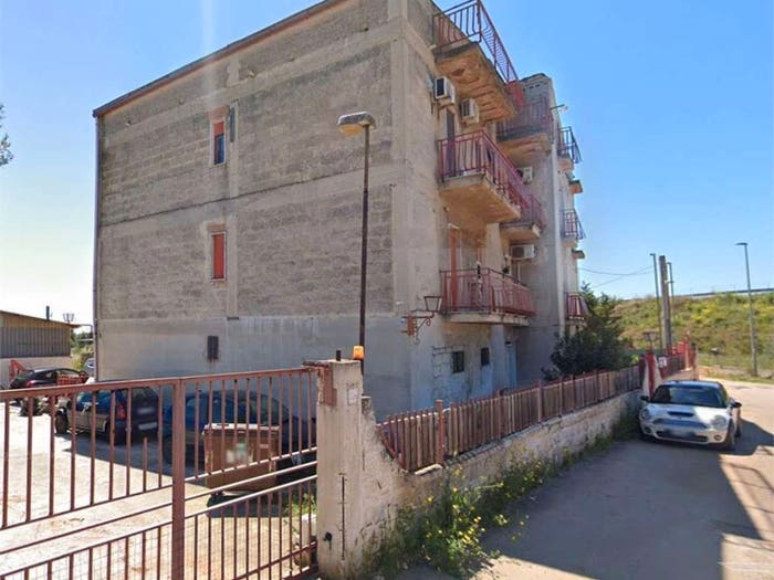 Appartamento con 6 locali in vendita in Via Amilcare Ponchielli, Statte