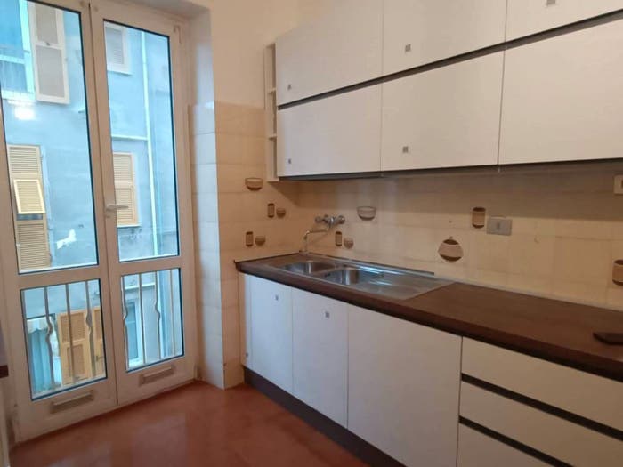Appartamento bilocale in vendita in Via Girolamo di Santo Stefano, Sestri Ponente, Genova
