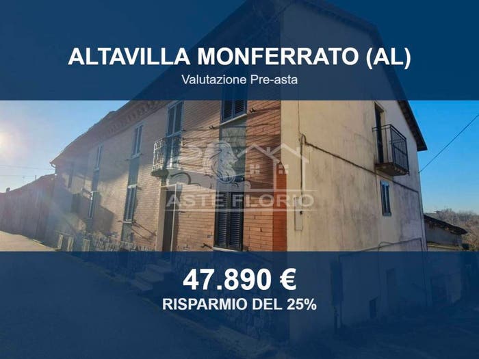 Casa con 6 locali in vendita in Via Stefano Gatti, Centro, Altavilla Monferrato