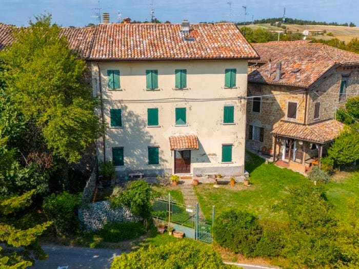 Appartamento trilocale in vendita in VIA CHIESA CASOLA QUERCIOLA, Viano
