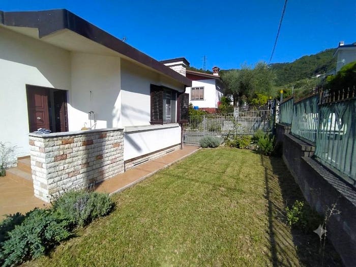 Casa quadrilocale in vendita in Via Guglielmo Marconi, Isola, La Spezia
