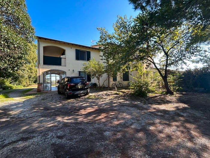 Casa con 6 locali in vendita in Strada Valmarina, Capalbio