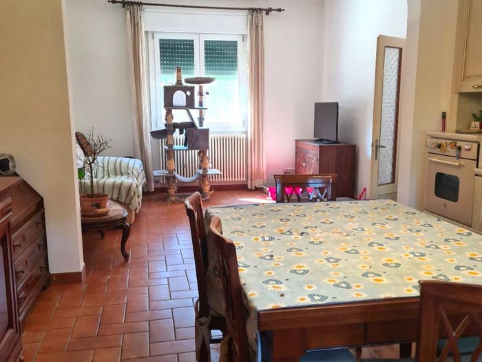 Casa con 6 locali in vendita in Via Sant'Antonio, Sant'antonio, Medicina