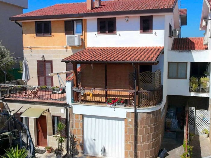 Casa con 5 locali in vendita in Via Raffaello Sanzio, San Vito Chietino
