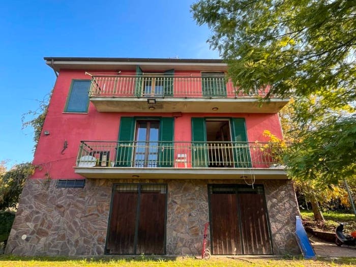 Casa con 6 locali in vendita in Strada Provinciale Falisca, Faleria
