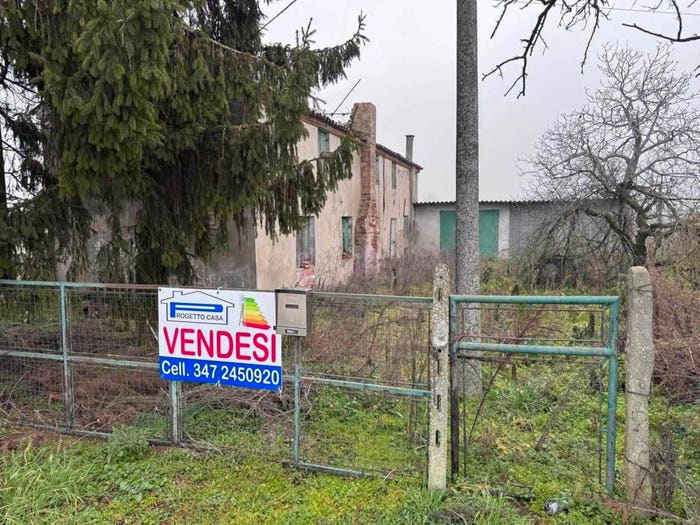 Casa con 6 locali in vendita in Sant'Elena
