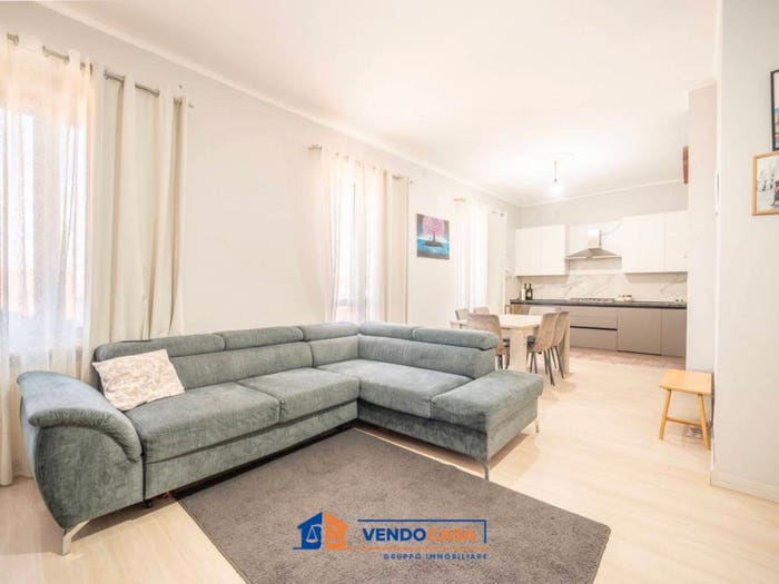 Appartamento trilocale in vendita in Via Canalassa, Centro, Verzuolo