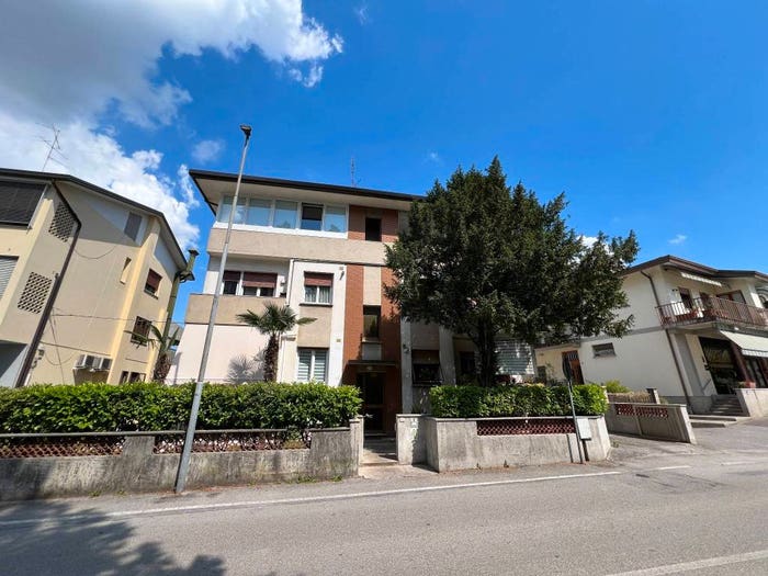 Appartamento quadrilocale in vendita in Via Agostino Gemelli, San Gregorio Villanova, Pordenone