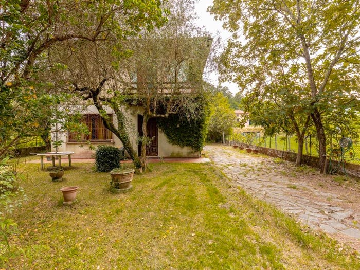 Casa con 6 locali in vendita in Via dei Borelli, Monte San Quirico Tre Cancelli, Lucca