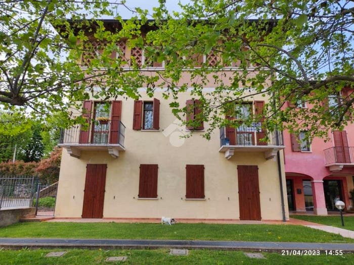 Appartamento trilocale in vendita in Viale Henry Dunant, Centro, Solferino