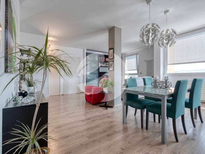 Casa con 6 locali in vendita in Massarenti, Bologna