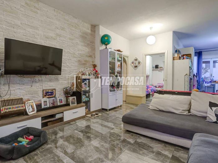 Appartamento quadrilocale in vendita in Via Benedetto Croce, Centro, Borgo Ticino