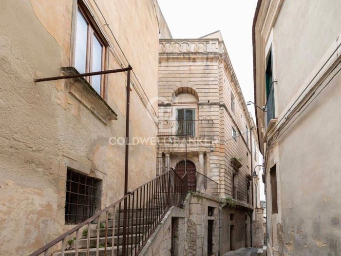 Appartamento con 6 locali in vendita in Via De Leva, Modica Bassa, Modica