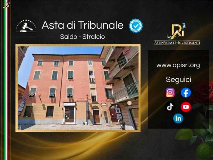 Appartamento con 5 locali in vendita in Piazzetta stura, Centro, Ovada