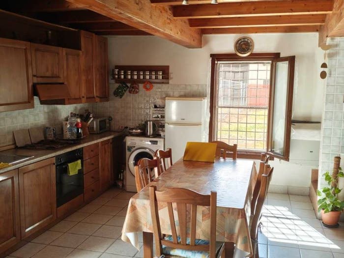 Casa con 6 locali in vendita in Via trivellano, Moglia