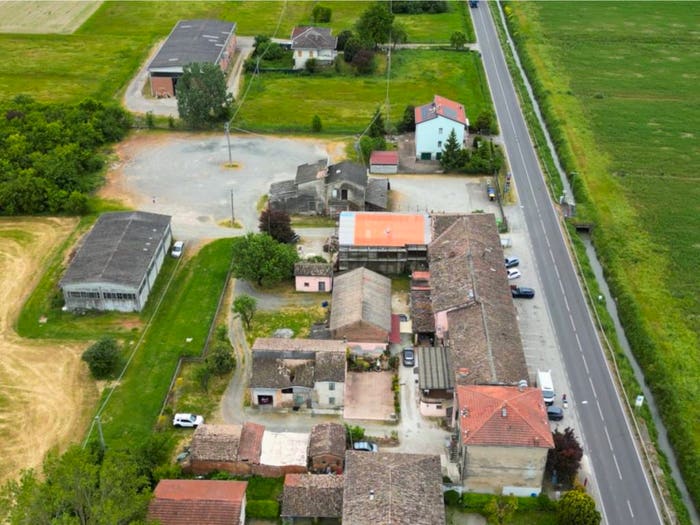 Casa con 6 locali in vendita in via Colorno, Paradigna Centro Torri, Parma