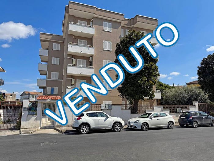 Appartamento quadrilocale in vendita in Via Ludovico Ariosto, Aversa