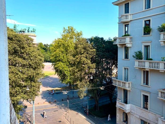 Appartamento quadrilocale in vendita in Via Abbondio Sangiorgio, Arco della Pace, Milano