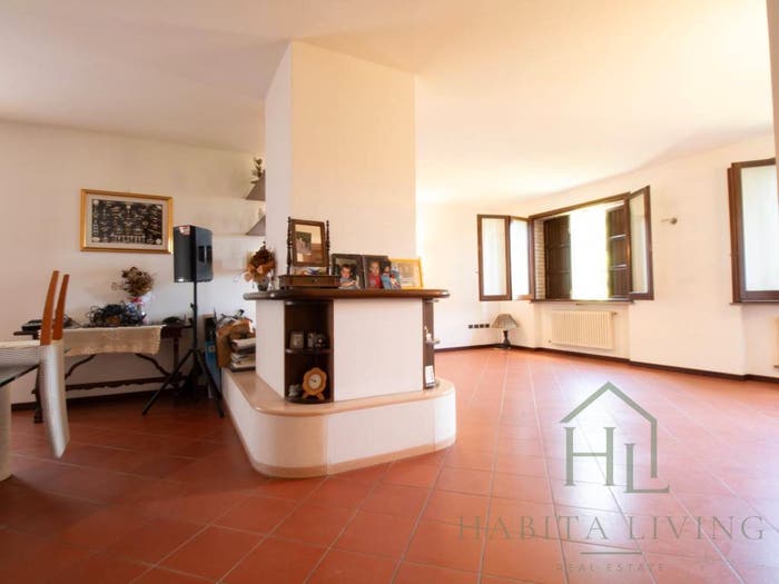 Casa con 6 locali in vendita in Via Brando Brandi, Carpena, Forlì