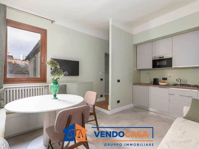 Appartamento quadrilocale in vendita in Via Folco Portinari, Duomo, Firenze
