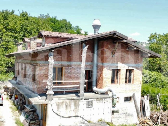 Casa in vendita in Via Degli Alberghi, Centro, Castel di Casio