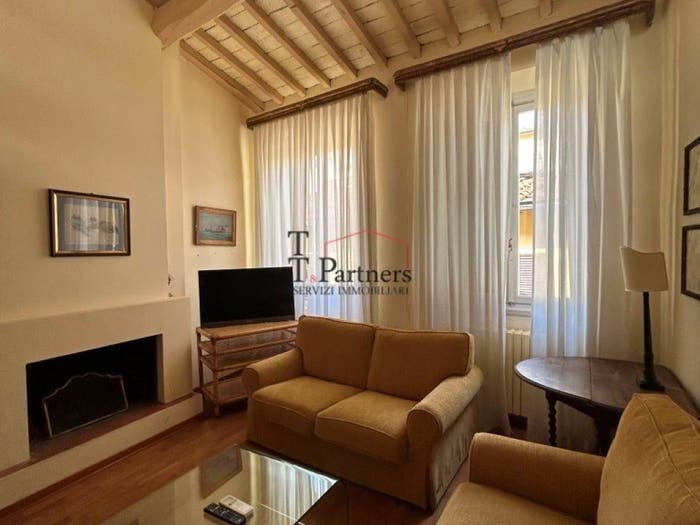 Casa con 6 locali in vendita in Via dei Neri, Signoria Uffizi, Firenze