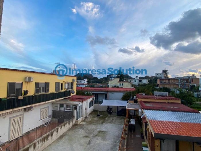 Appartamento bilocale in vendita in Via Poggio, Centro, Bacoli