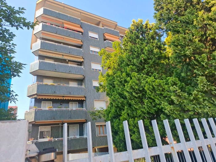 Appartamento trilocale in vendita in Via Teano, Comasina, Milano
