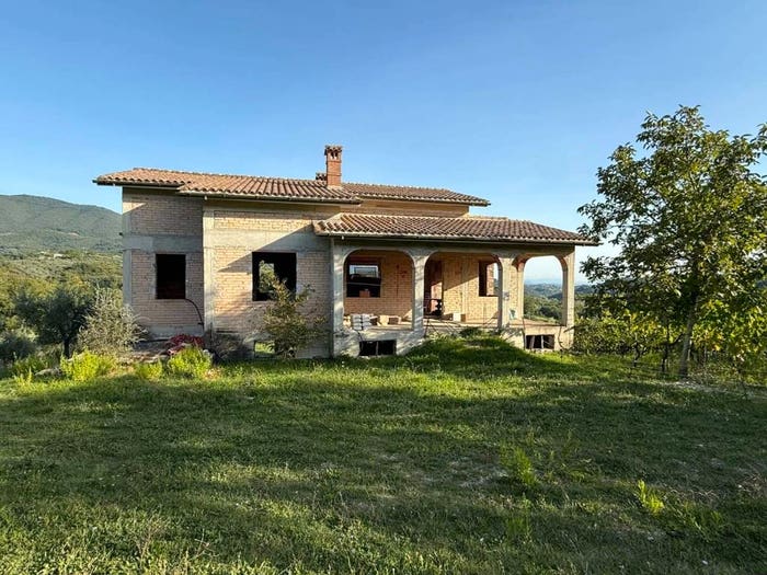 Casa con 5 locali in vendita in Vocabolo San Martino, Torri in Sabina