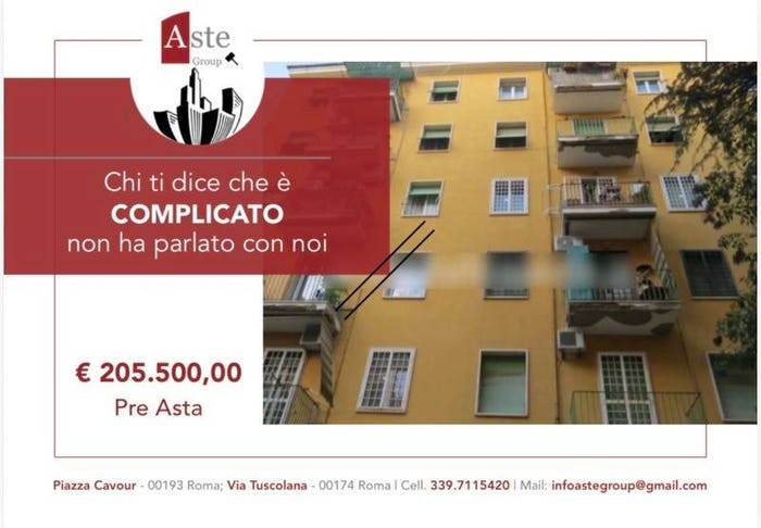 Appartamento con 5 locali in vendita in Via Savona Roma RM Italia Roma RM, Villa Fiorelli, Roma