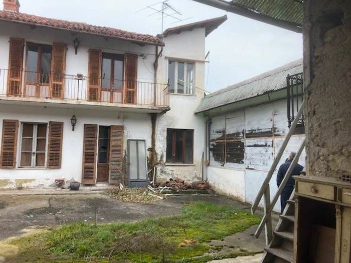 Casa con 5 locali in vendita in Via Ferreri, Centro, Frossasco