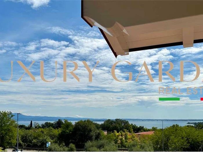 Casa con 6 locali in vendita in Centro, Padenghe sul Garda