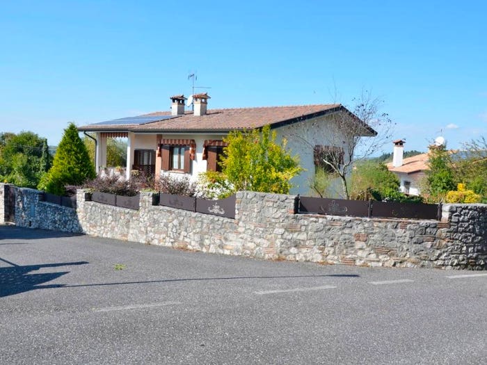 Casa quadrilocale in vendita in Via Salita di Polazzo, Polazzo, Fogliano Redipuglia