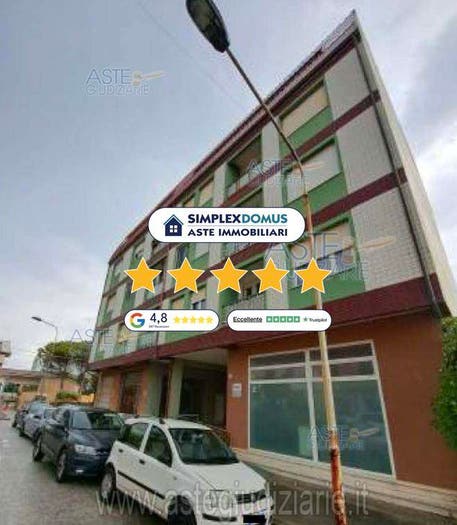 Appartamento con 5 locali in vendita in Via Martiri della Libertà, Marina Di Montemarciano, Montemarciano