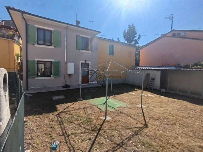 Casa con 5 locali in vendita in via di ronco, Pontetetto Sorbano del Giudice, Lucca
