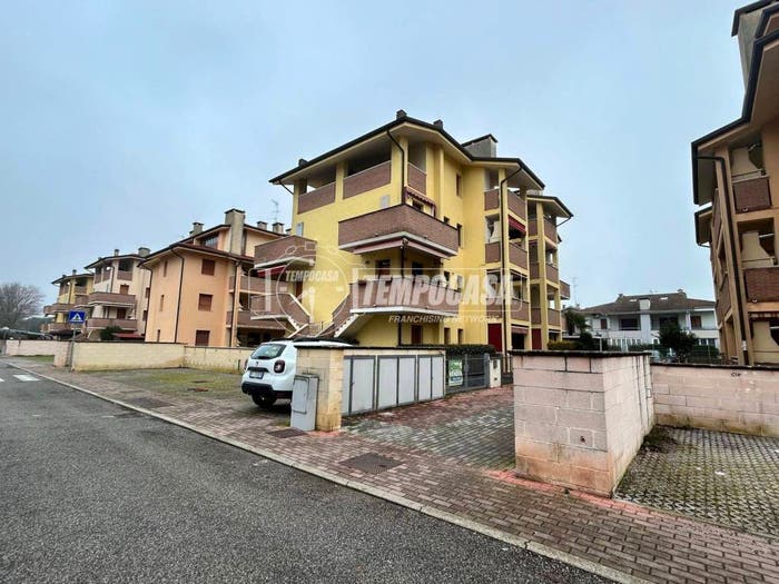 Appartamento trilocale in vendita in Via Sicilia Porto Garibaldi, Porto Garibaldi, Comacchio