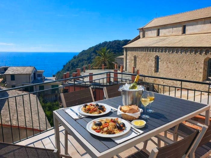 Appartamento trilocale in vendita in Via Fieschi, Corniglia, Vernazza