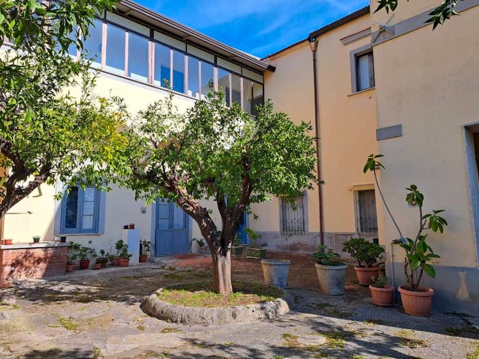 Casa quadrilocale in vendita in Via Belvedere, Centro, Maddaloni