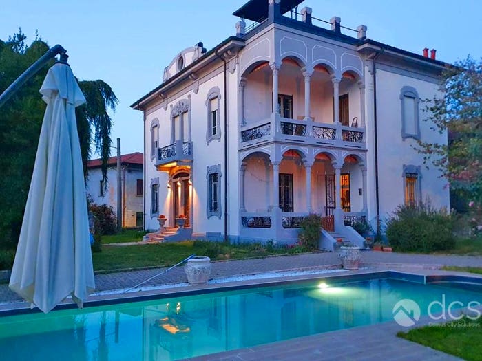 Casa con 6 locali in vendita in Via Sciesa, Centro, Mornago
