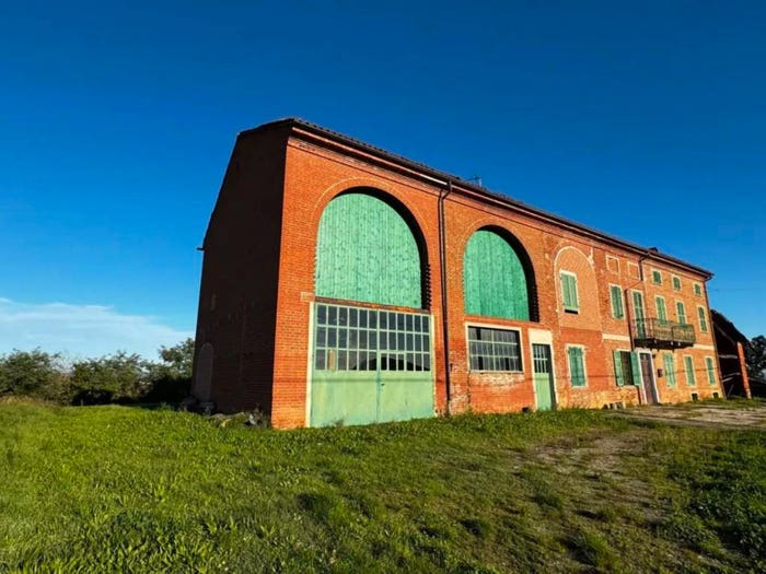 Casa con 6 locali in vendita in Strada Collina, Masio
