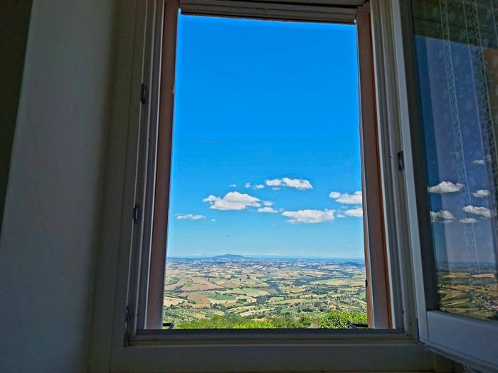 Appartamento con 6 locali in vendita in Via Balcone delle Marche, Centro, Cingoli