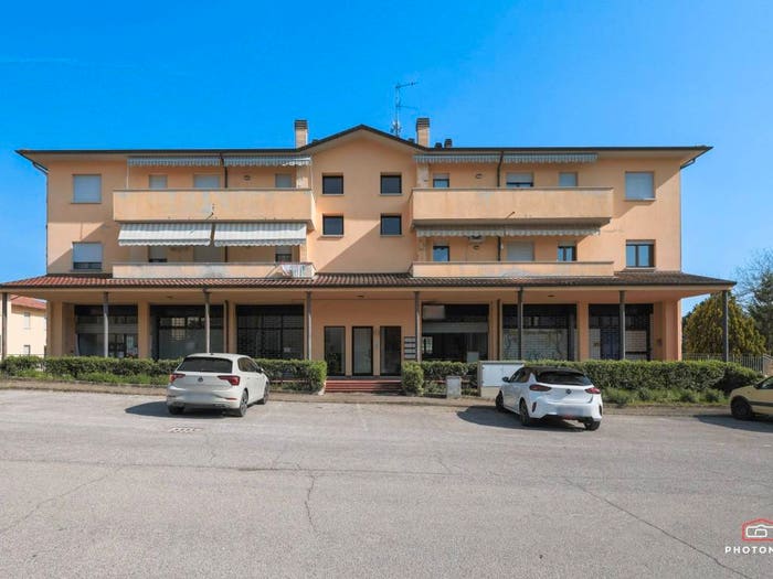 Appartamento bilocale in vendita in Via Viara, Castel San Pietro Terme