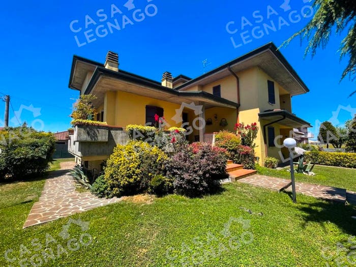Casa con 6 locali in vendita in Via del Bersagliere, Centro, Sanguinetto